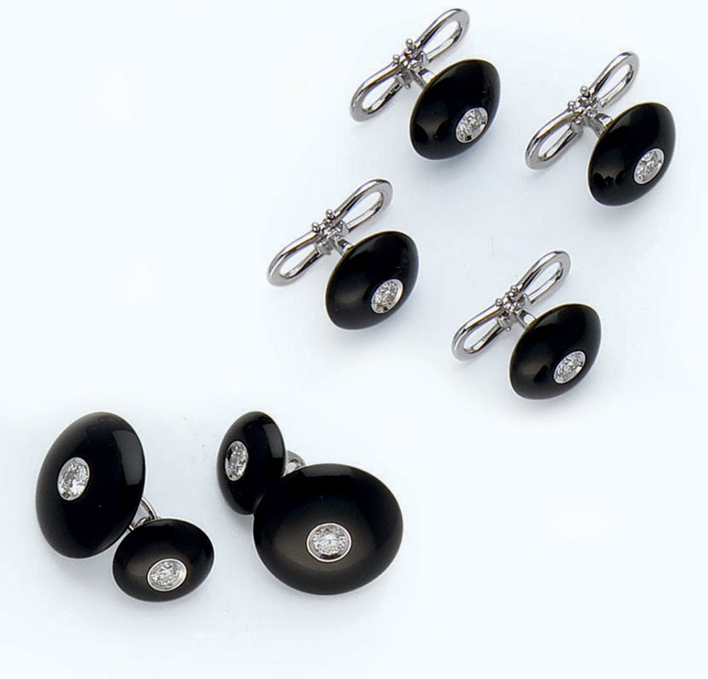 PARURE D'HABIT ONYX ET DIAMANTS