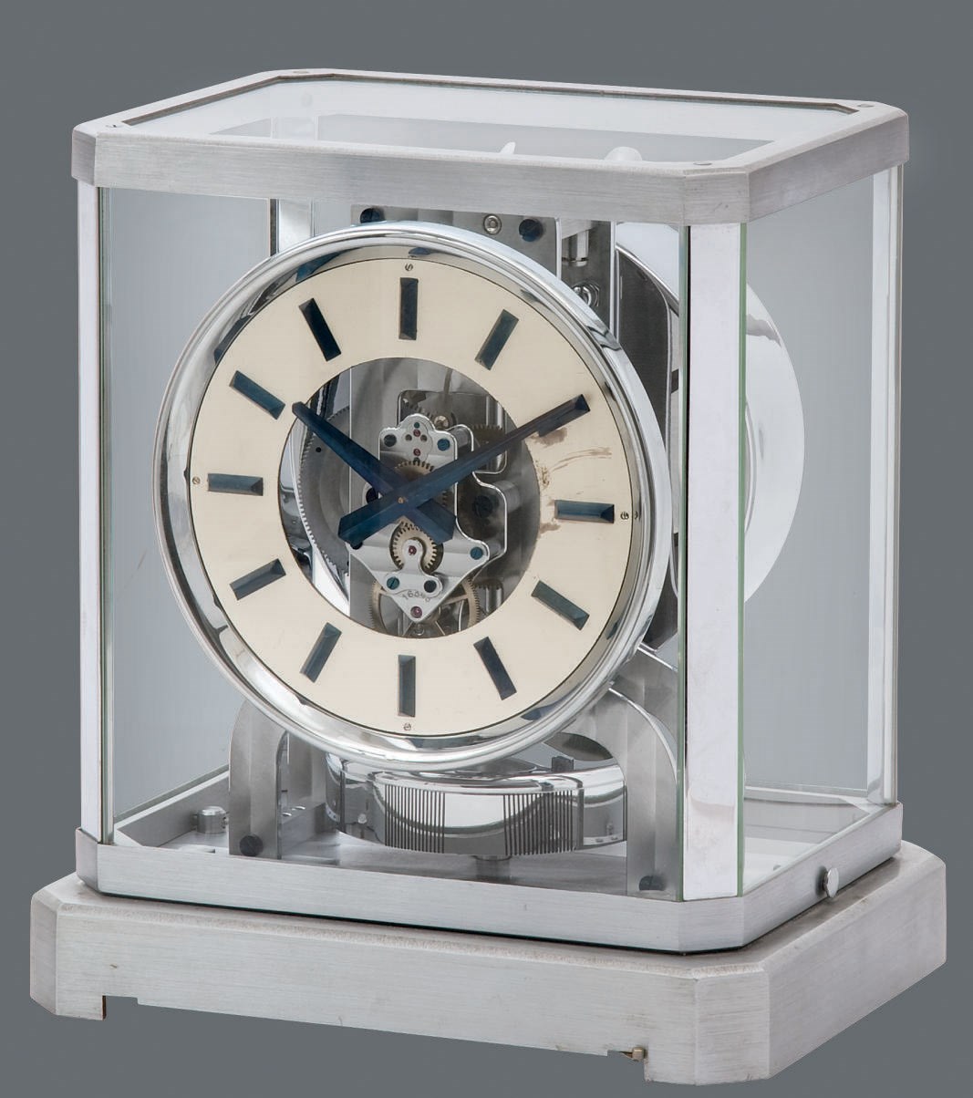 PENDULE "ATMOS" ACIER, PAR JAEGER-LECOULTRE