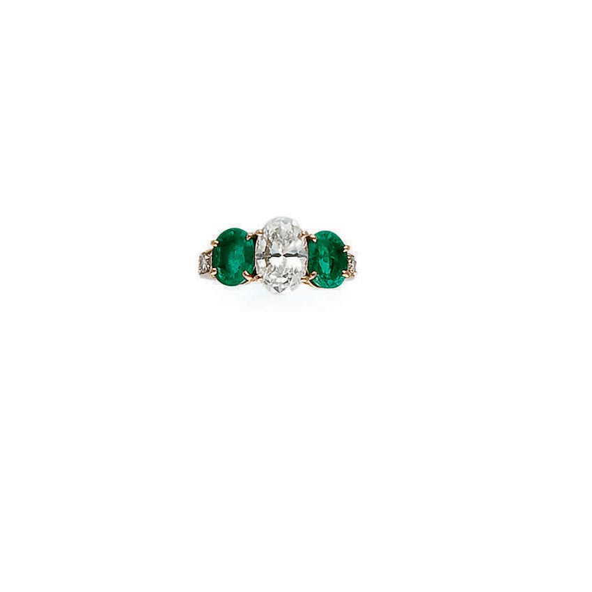 BAGUE EMERAUDES ET DIAMANT, PAR VAN CLEEF & ARPELS