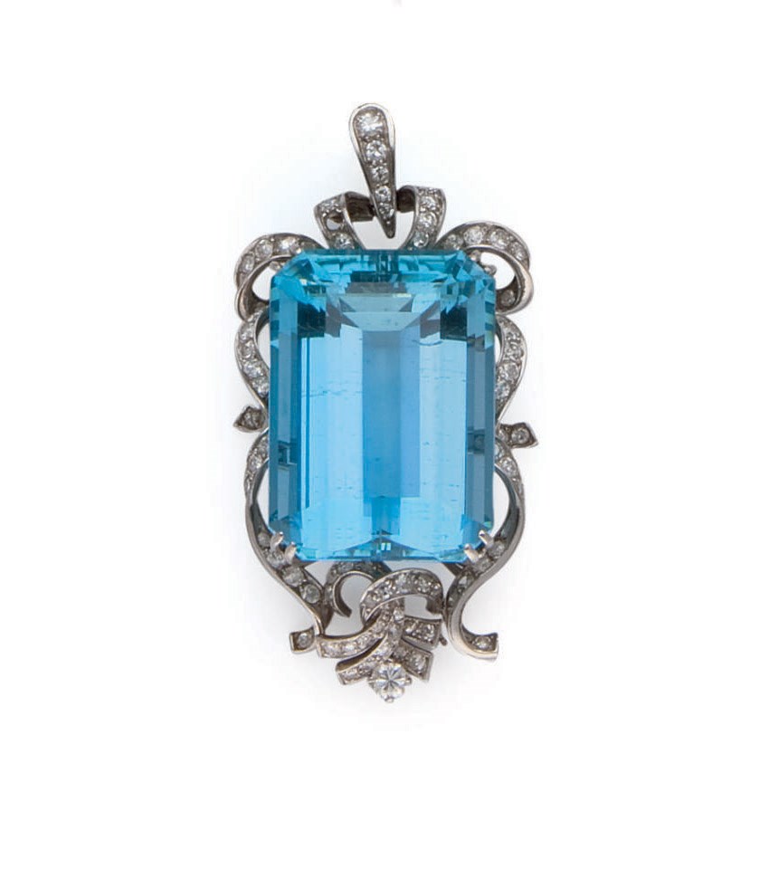 PENDENTIF AIGUE-MARINE ET DIAMANTS