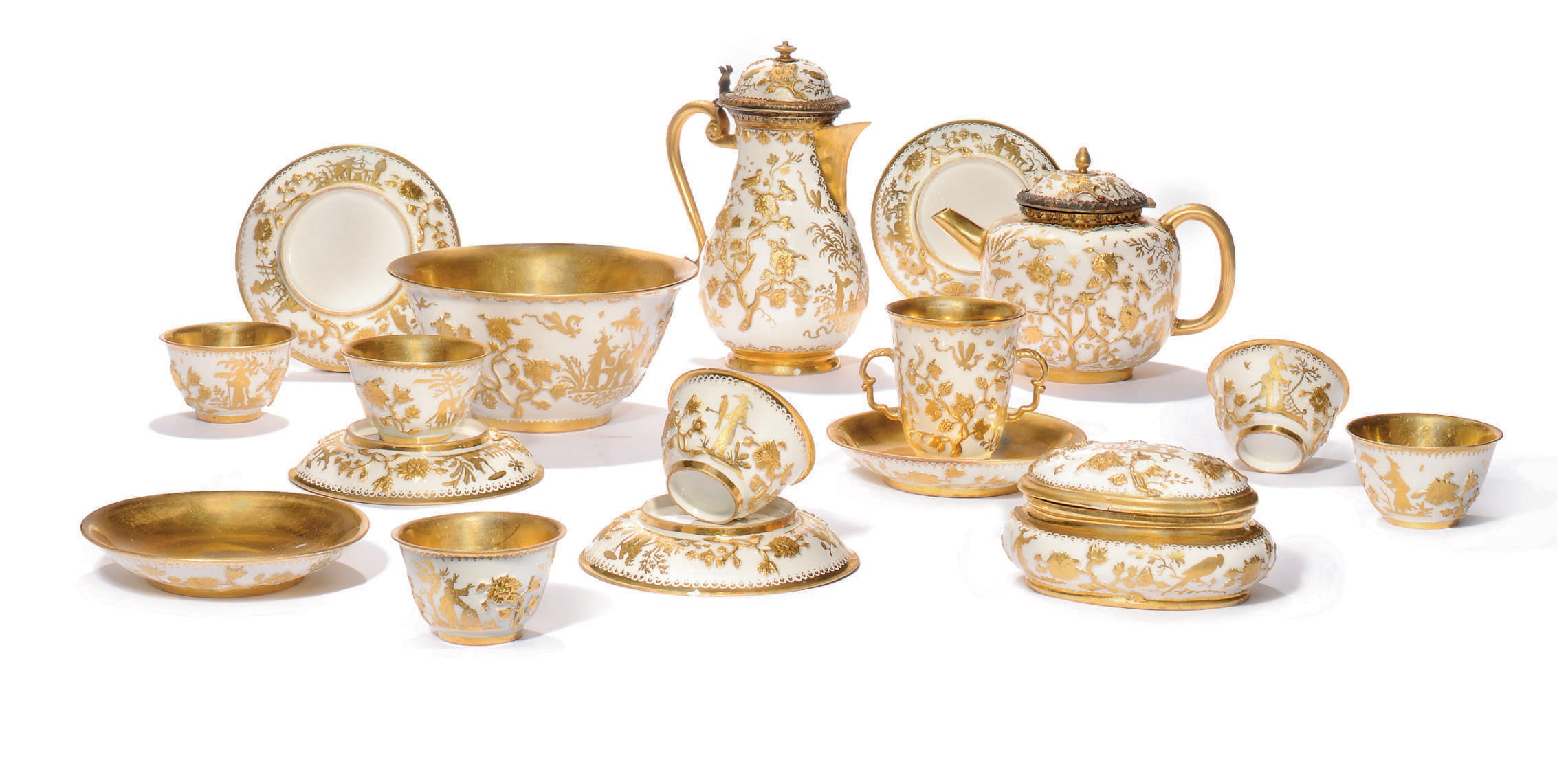 A MEISSEN GOLDCHINESEN COMPOSITE PART TEA AND COFFEE-SERVICE