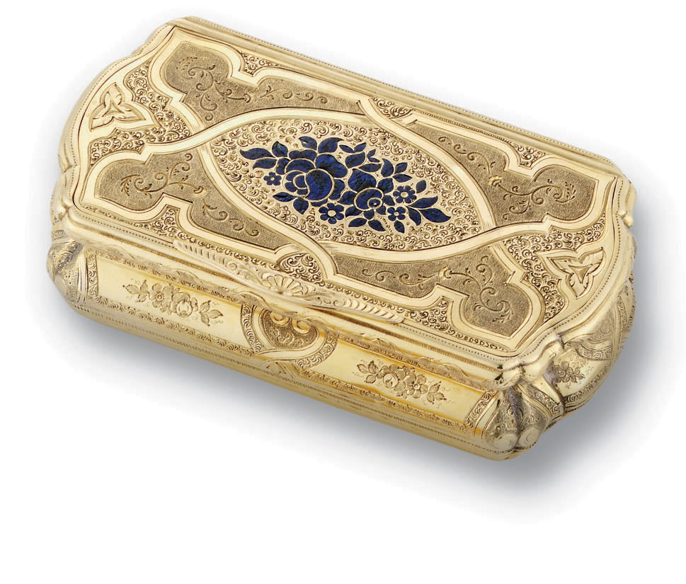 A GERMAN GOLD AND ENAMEL SNUFF-BOX