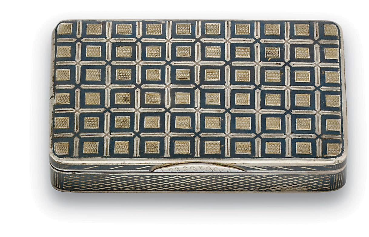 A RUSSIAN SILVER-GILT AND NIELLO SNUFF-BOX
