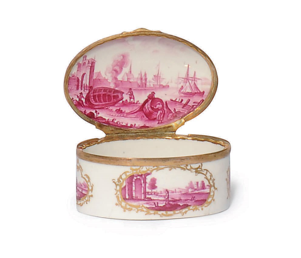 A LUDWIGSBURG GILT-METAL MOUNTED OVAL SNUFF-BOX AND COVER