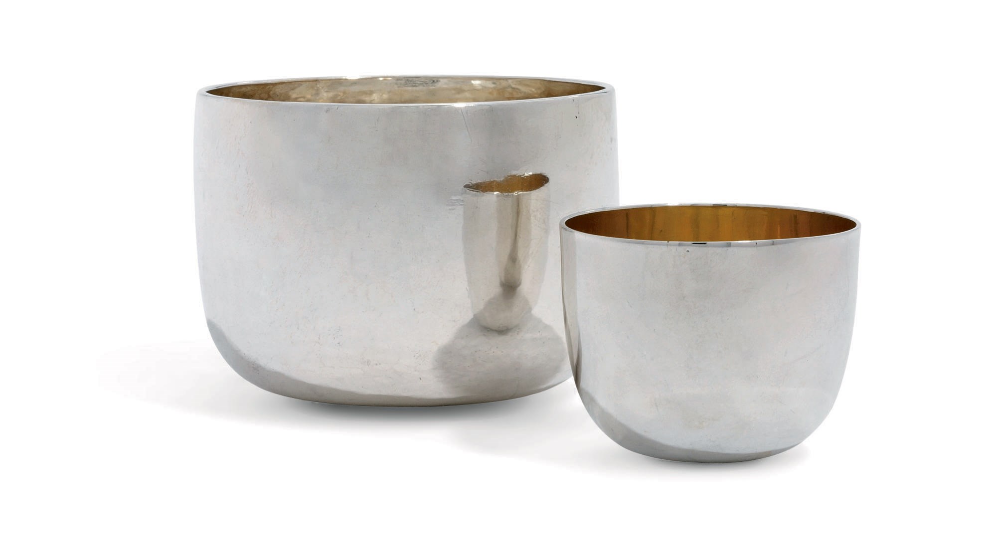 A GEORGE II SILVER TUMBLER-CUP