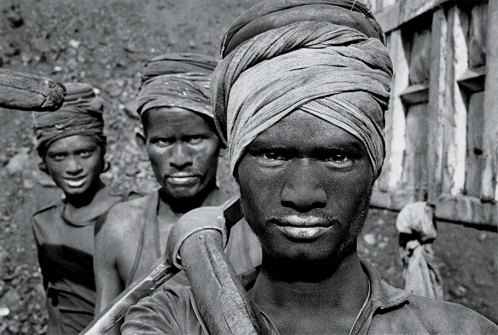 SEBASTIAO SALGADO (B. 1944)