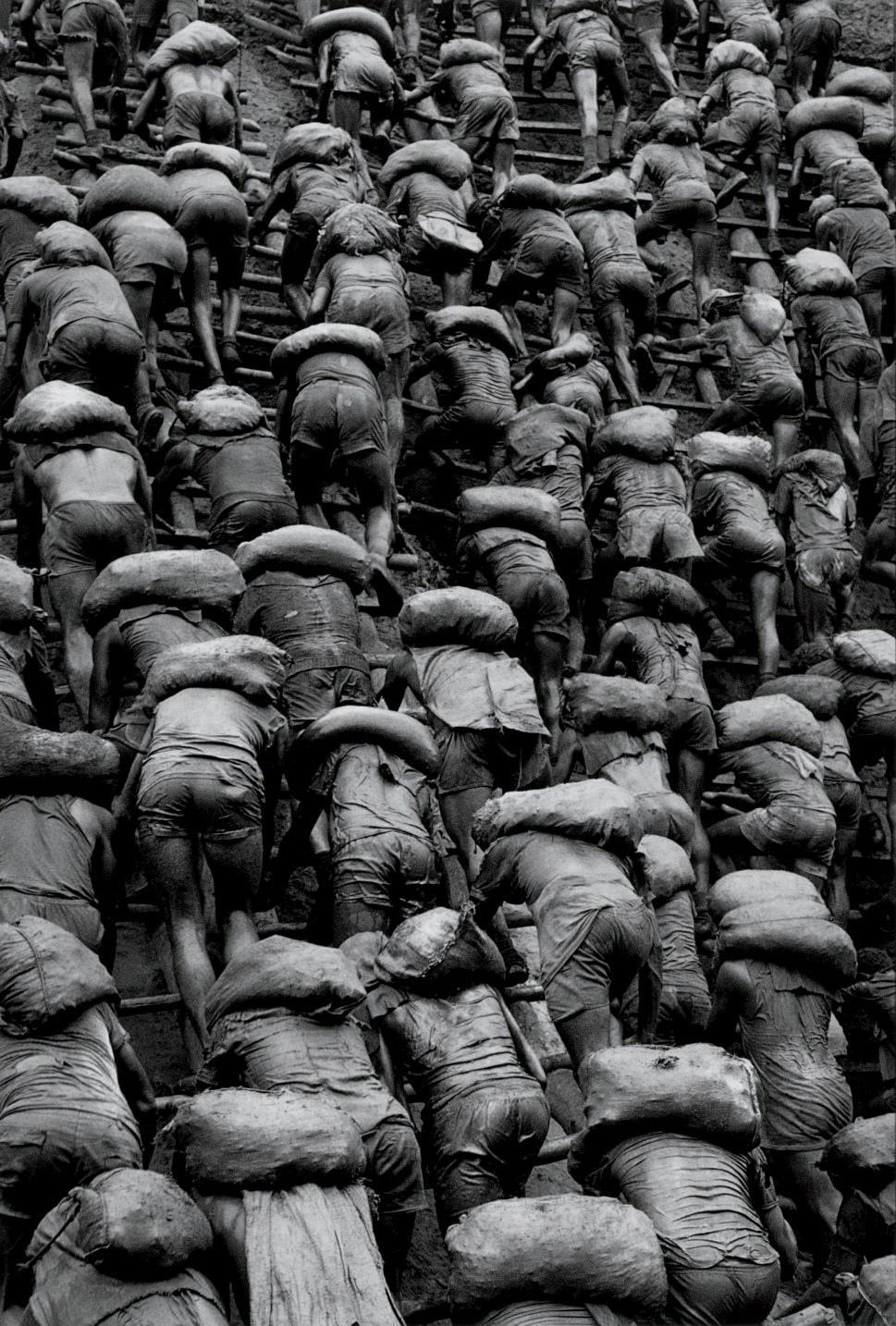 SEBASTIAO SALGADO (B. 1944)