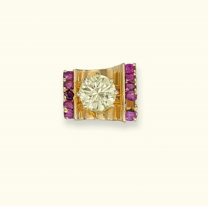 A DIAMOND AND RUBY RING