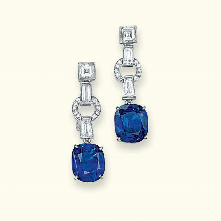 A PAIR OF SAPPHIRE AND DIAMOND EAR PENDANTS