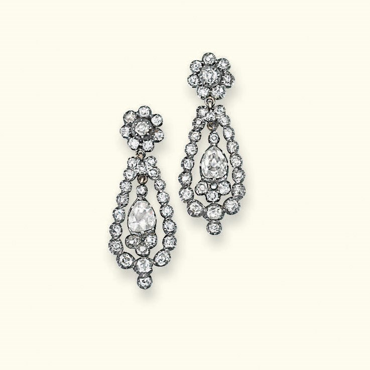 A PAIR OF GEORGE III DIAMOND EAR PENDANTS
