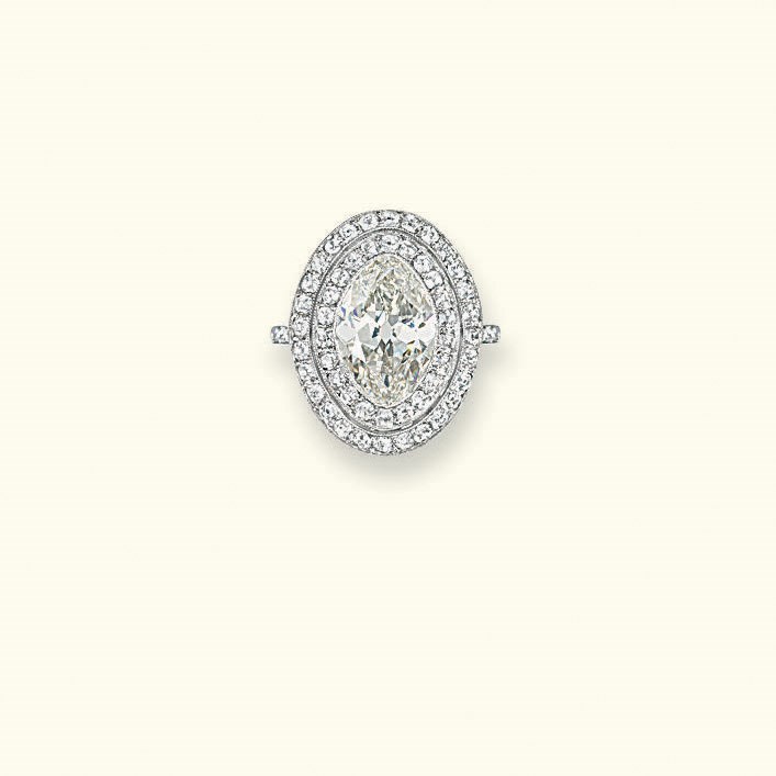 AN EDWARDIAN DIAMOND RING