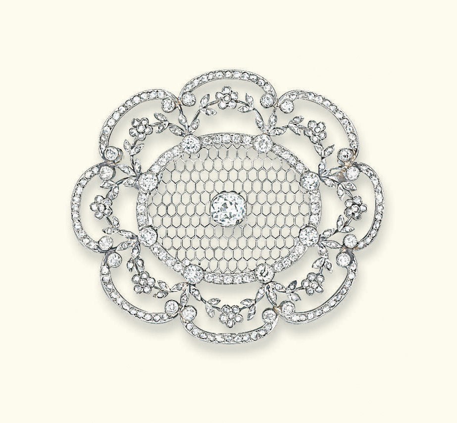A BELLE EPOQUE DIAMOND BROOCH
