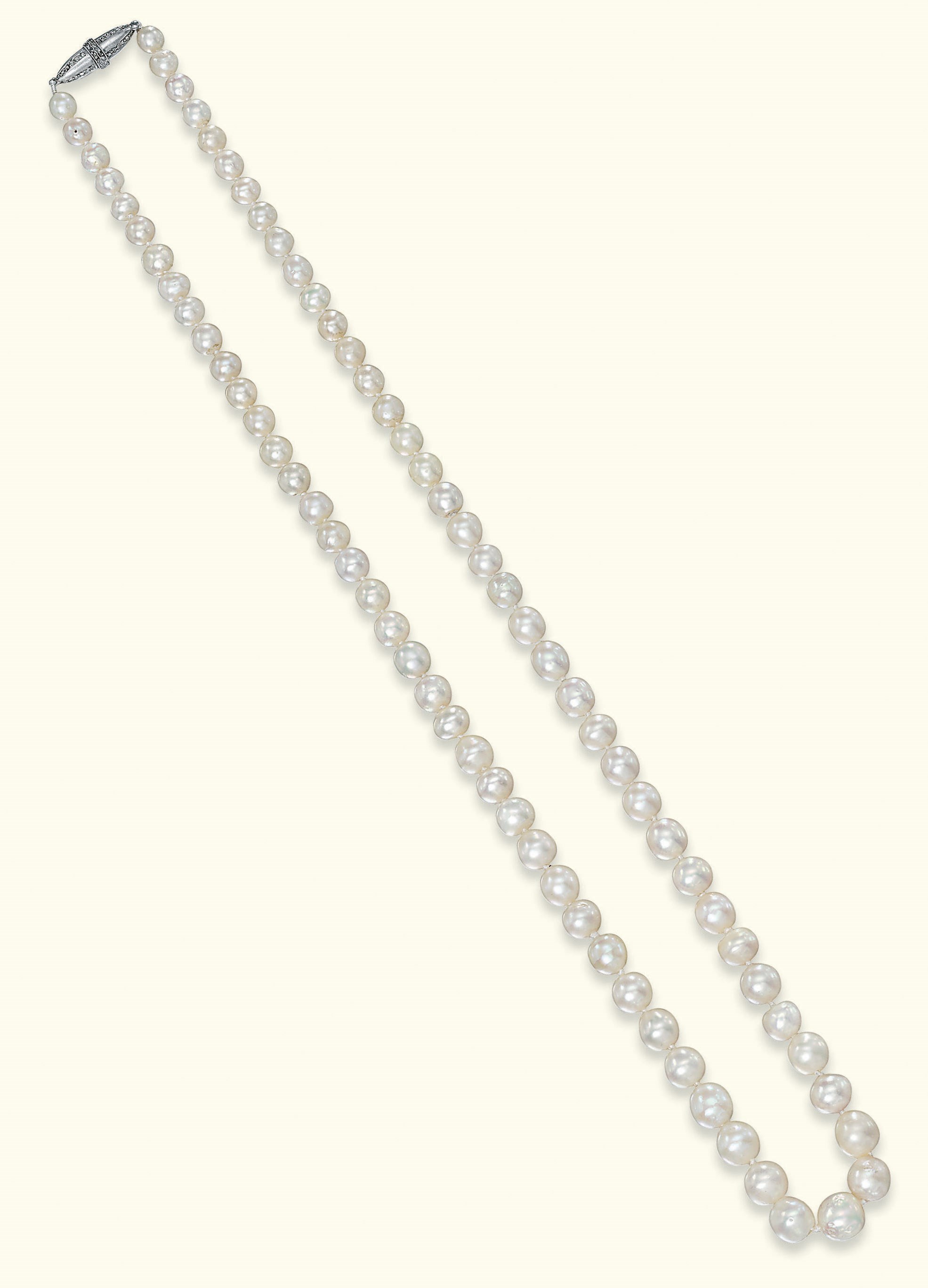 A NATURAL PEARL NECKLACE