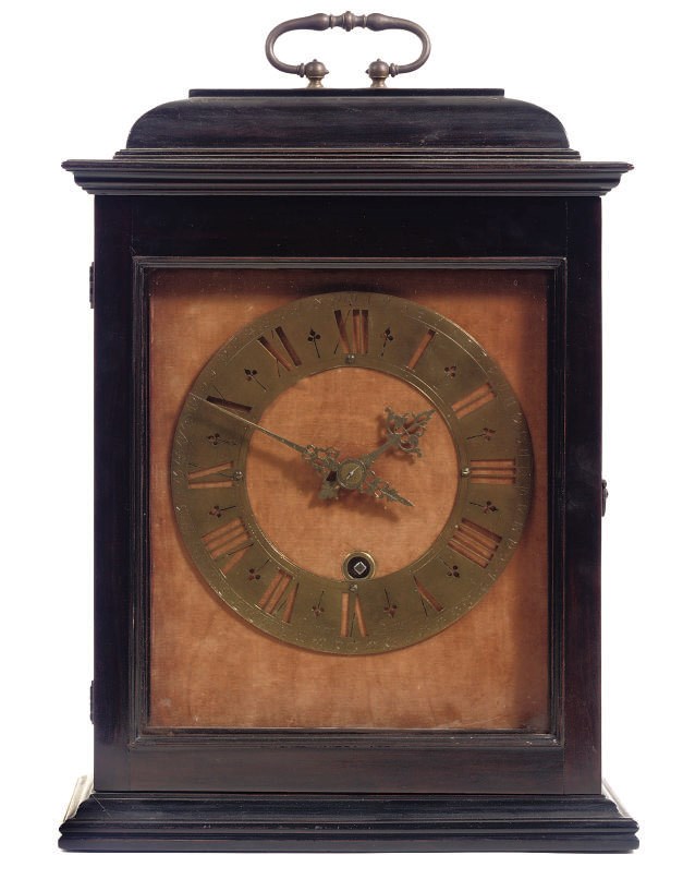 AN EBONIZED AND BRASS TIMEPIECE 'RELIGIEUSE'