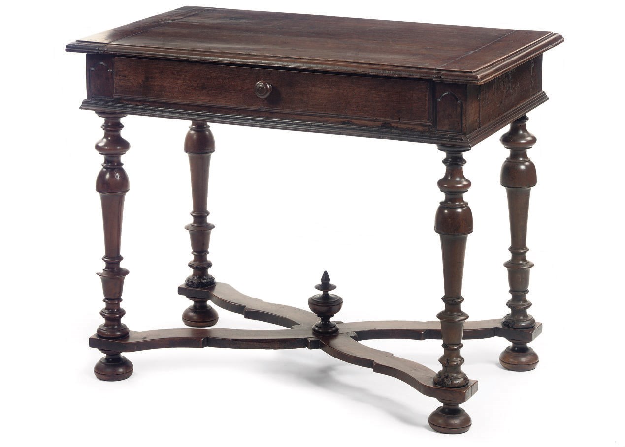 A FRENCH WALNUT AND STAINED FRUITWOOD SIDE TABLE