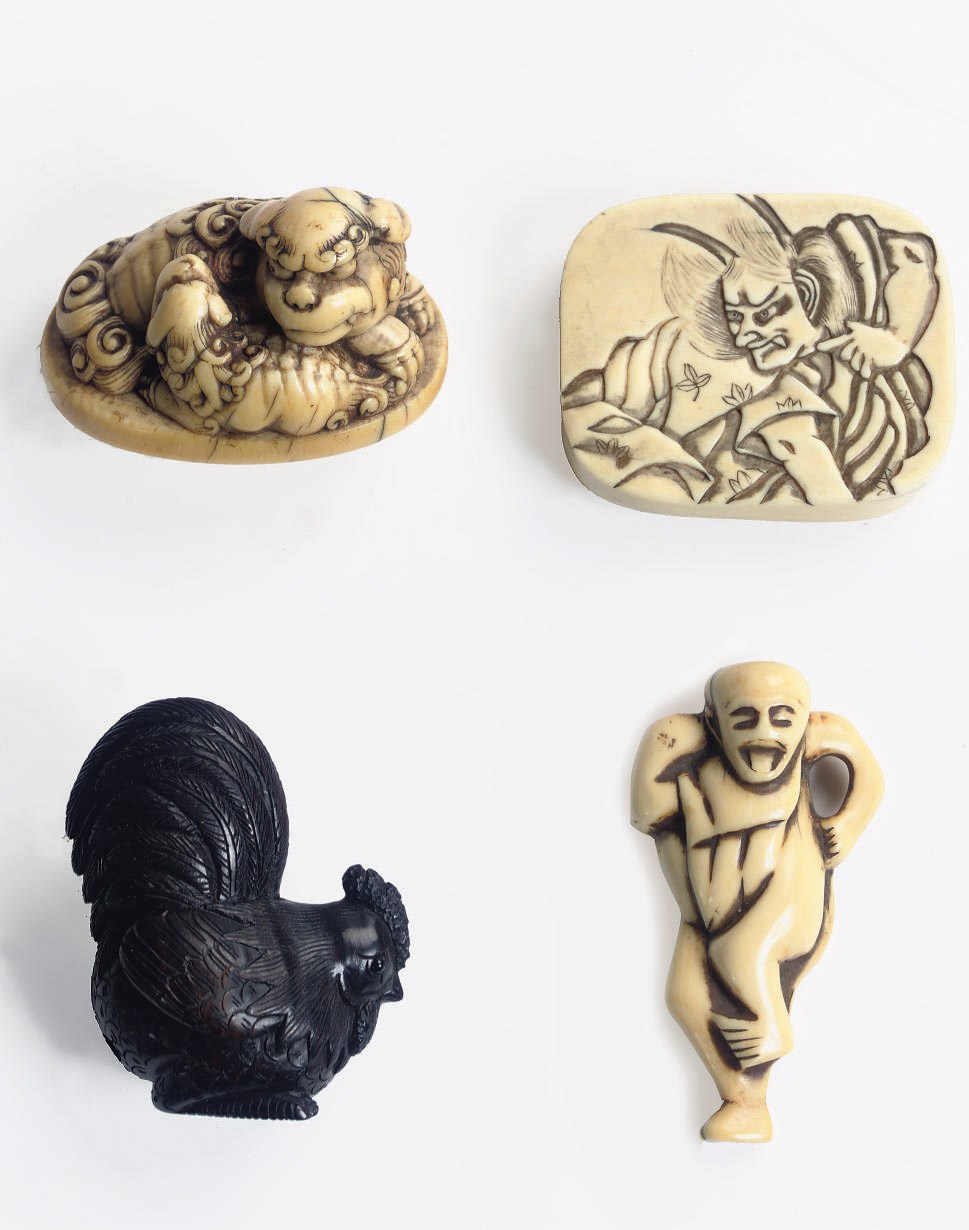 A Japanese ivory netsuke