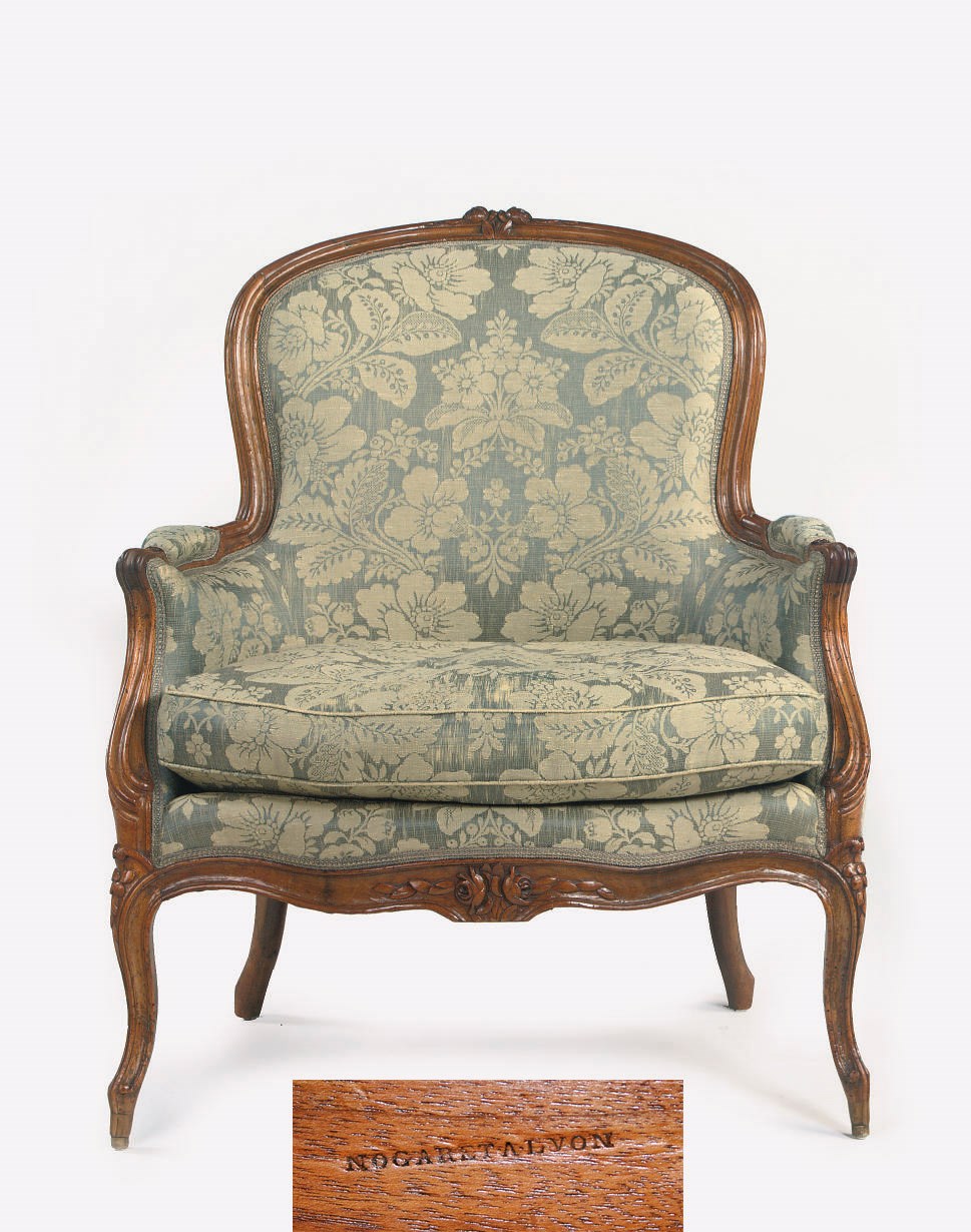 A LOUIS XV WALNUT BERGERE