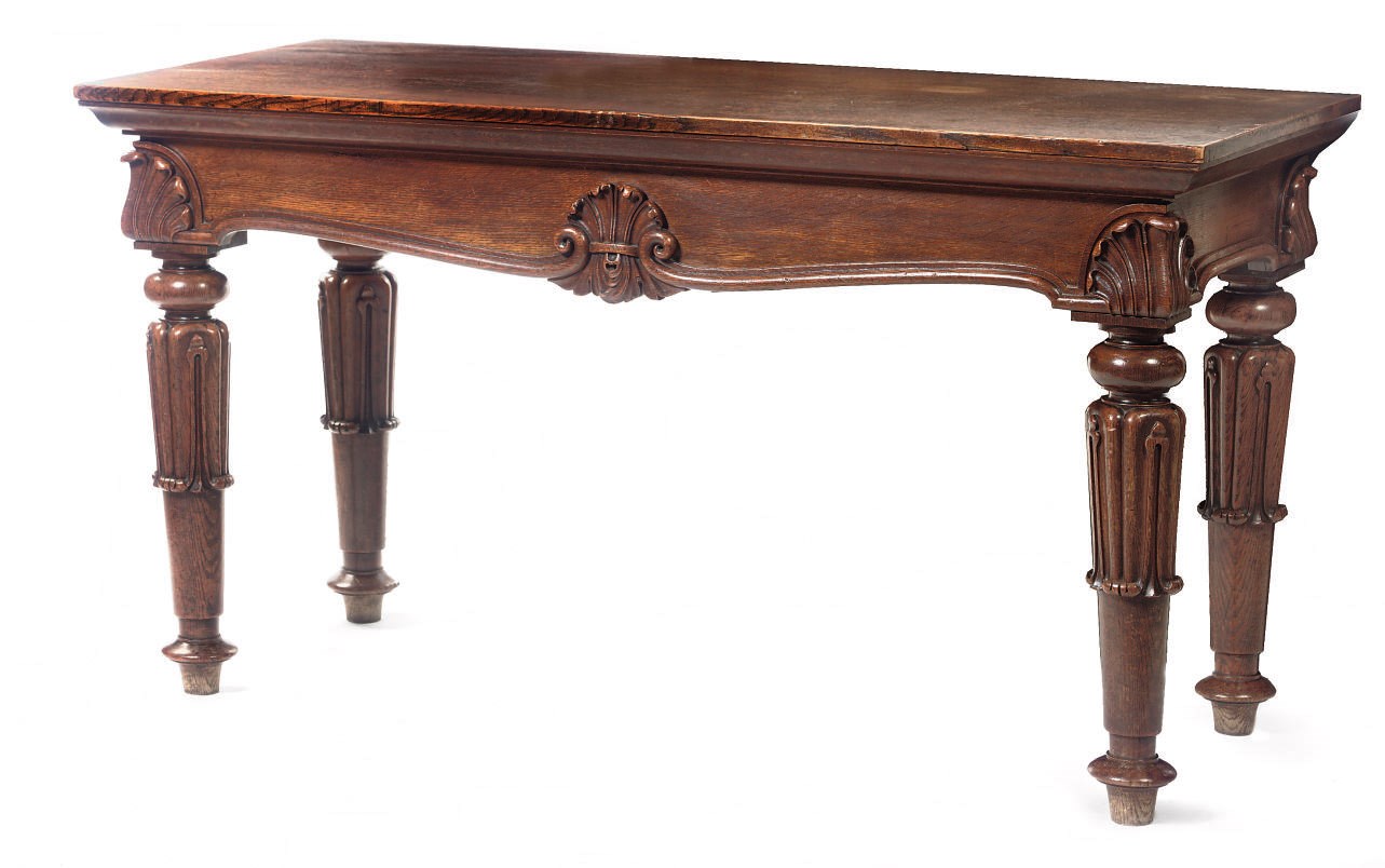 A VICTORIAN OAK SIDE TABLE