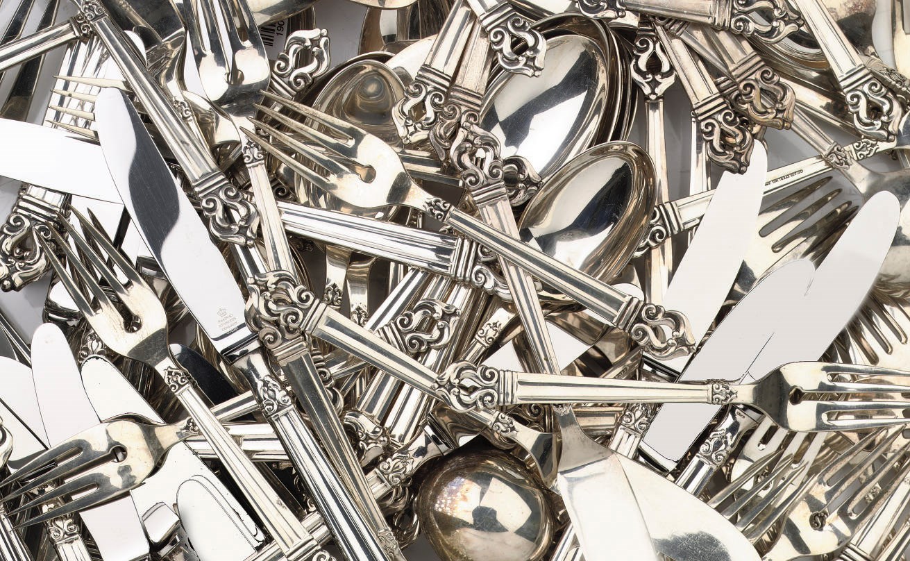 A Mexican silver flatware service in the manner of Georg Jensen