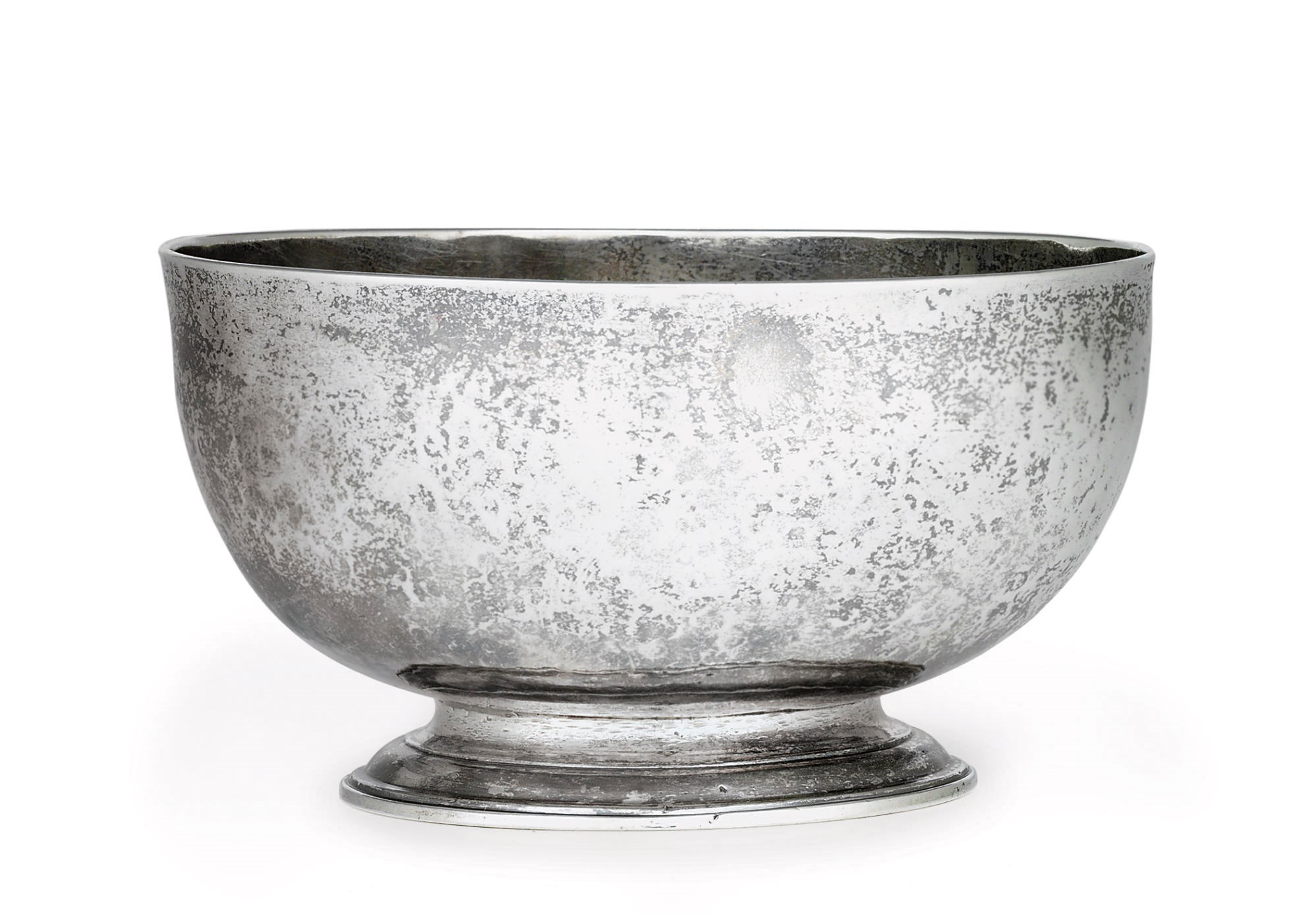 A SILVER BOWL, DESCENDED FROM PAUL REVERE