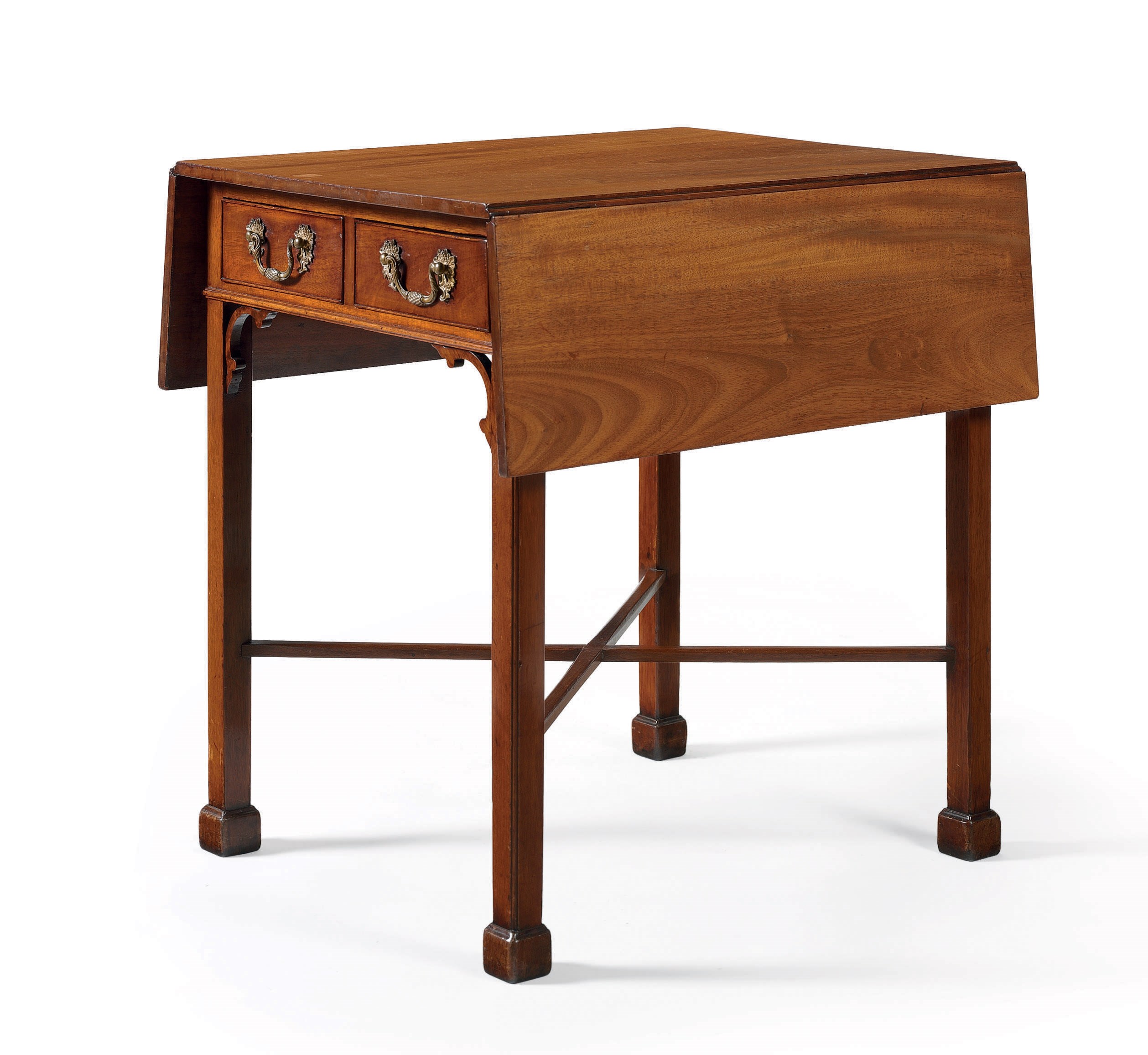 A CHIPPENDALE MAHOGANY THREE-DRAWER PEMBROKE TABLE