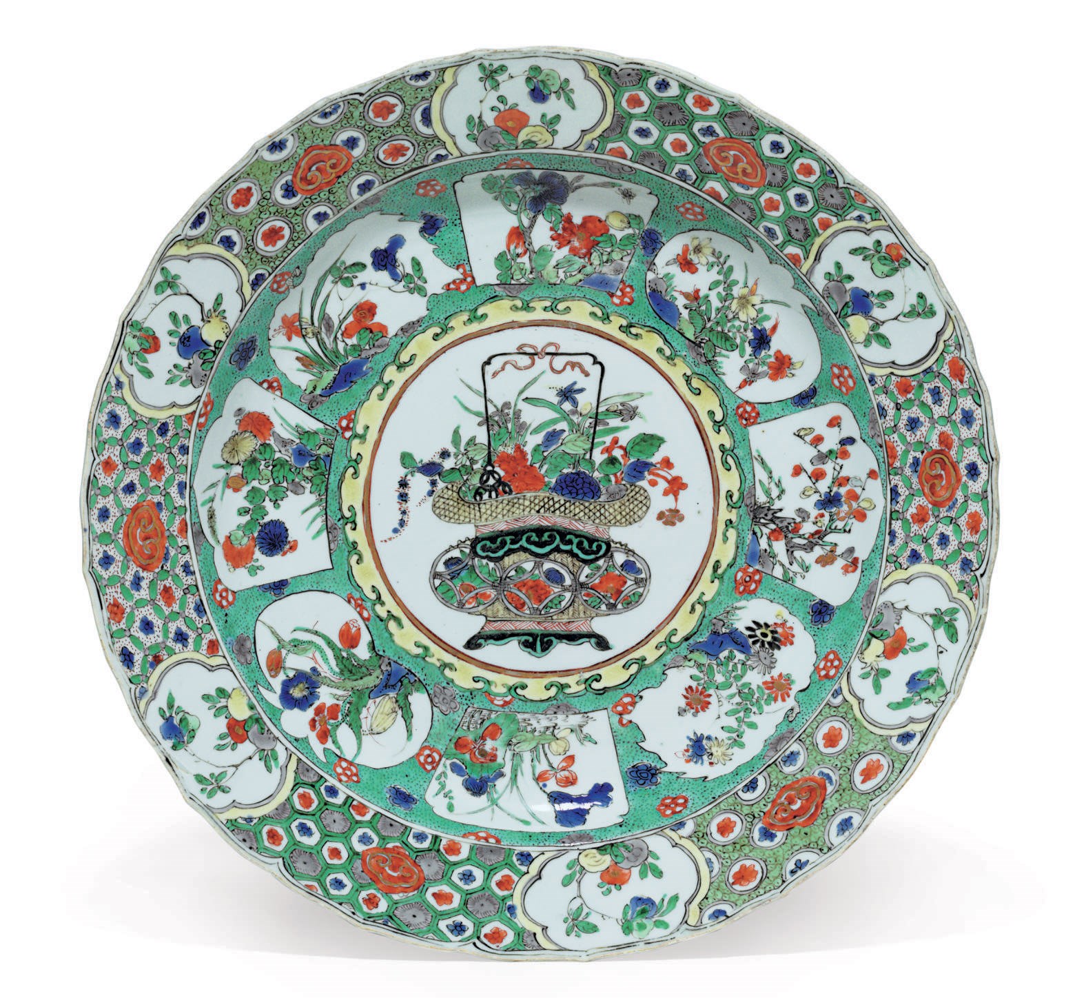 A LARGE FAMILLE VERTE DISH