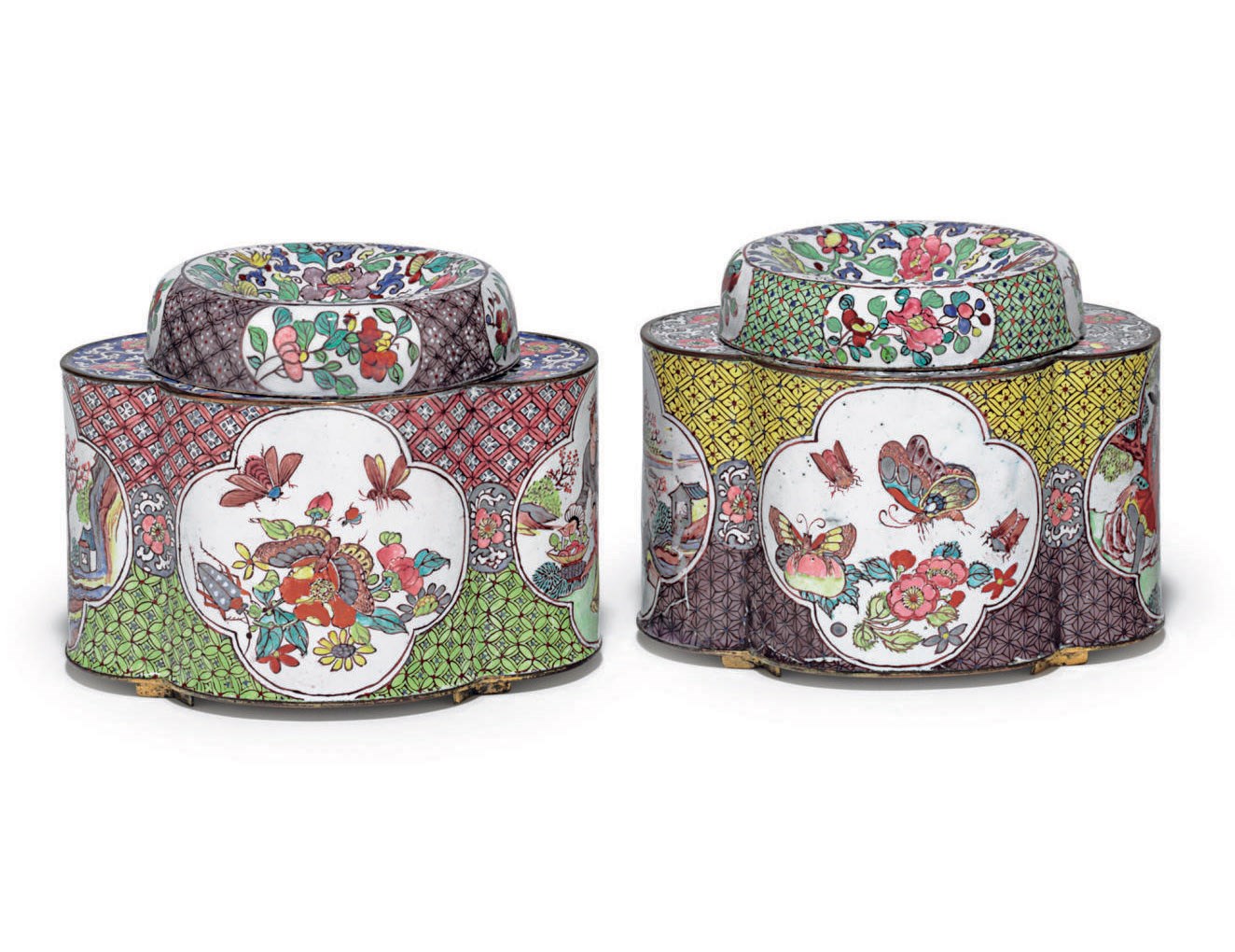 A PAIR OF "CANTON ENAMEL" EUROPEAN SUBJECT INKPOTS AND COVERS