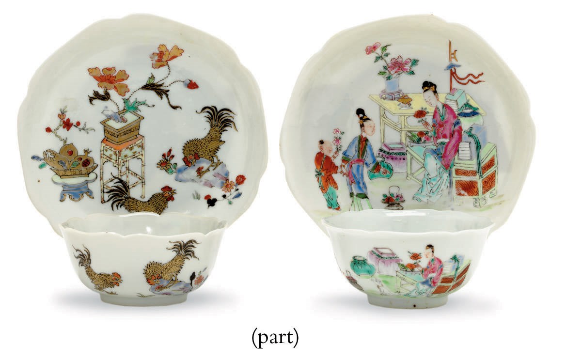 TWO TEABOWLS AND SAUCERS AND A MATCHING TEABOWL