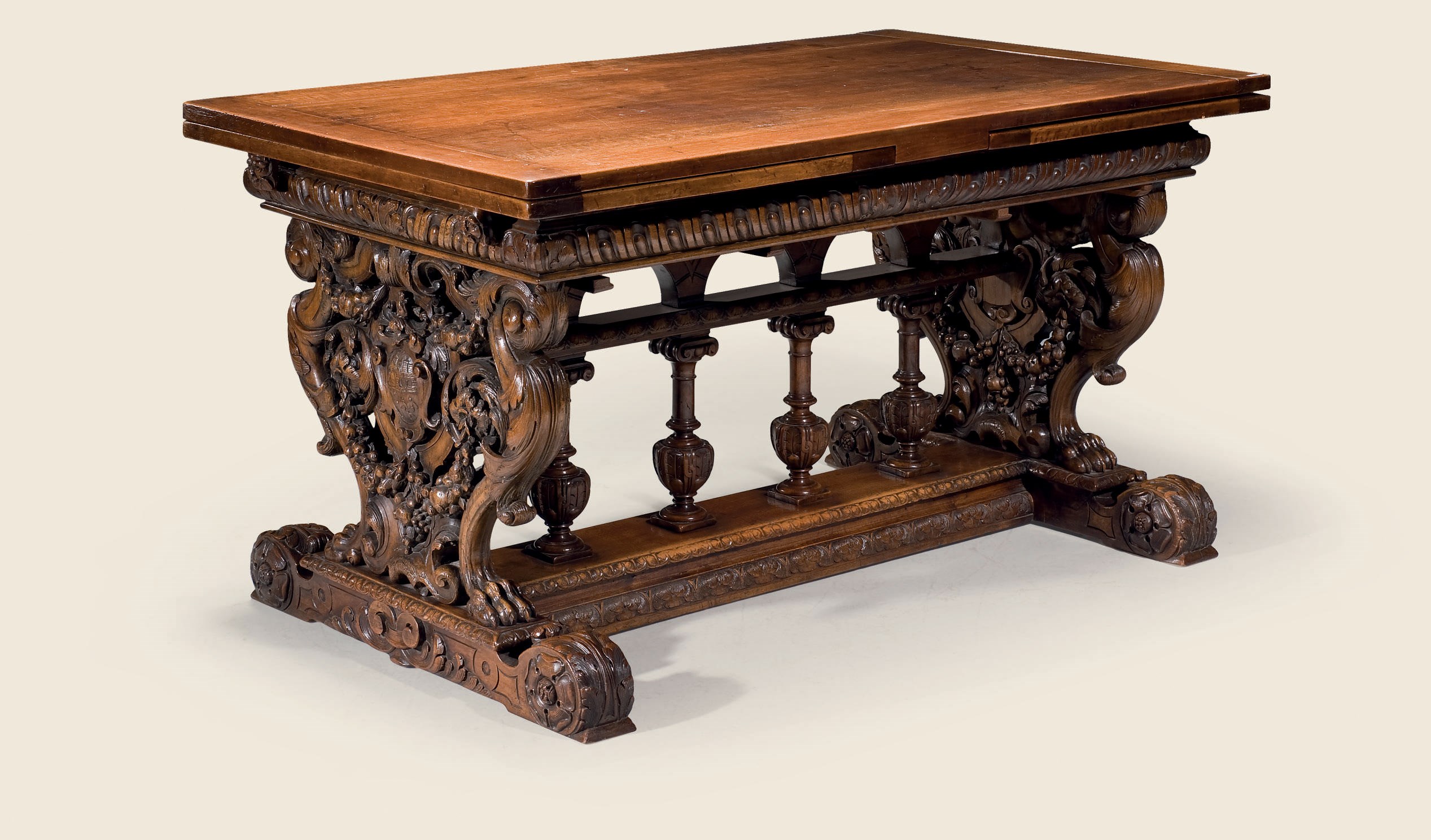 TABLE DE STYLE RENAISSANCE