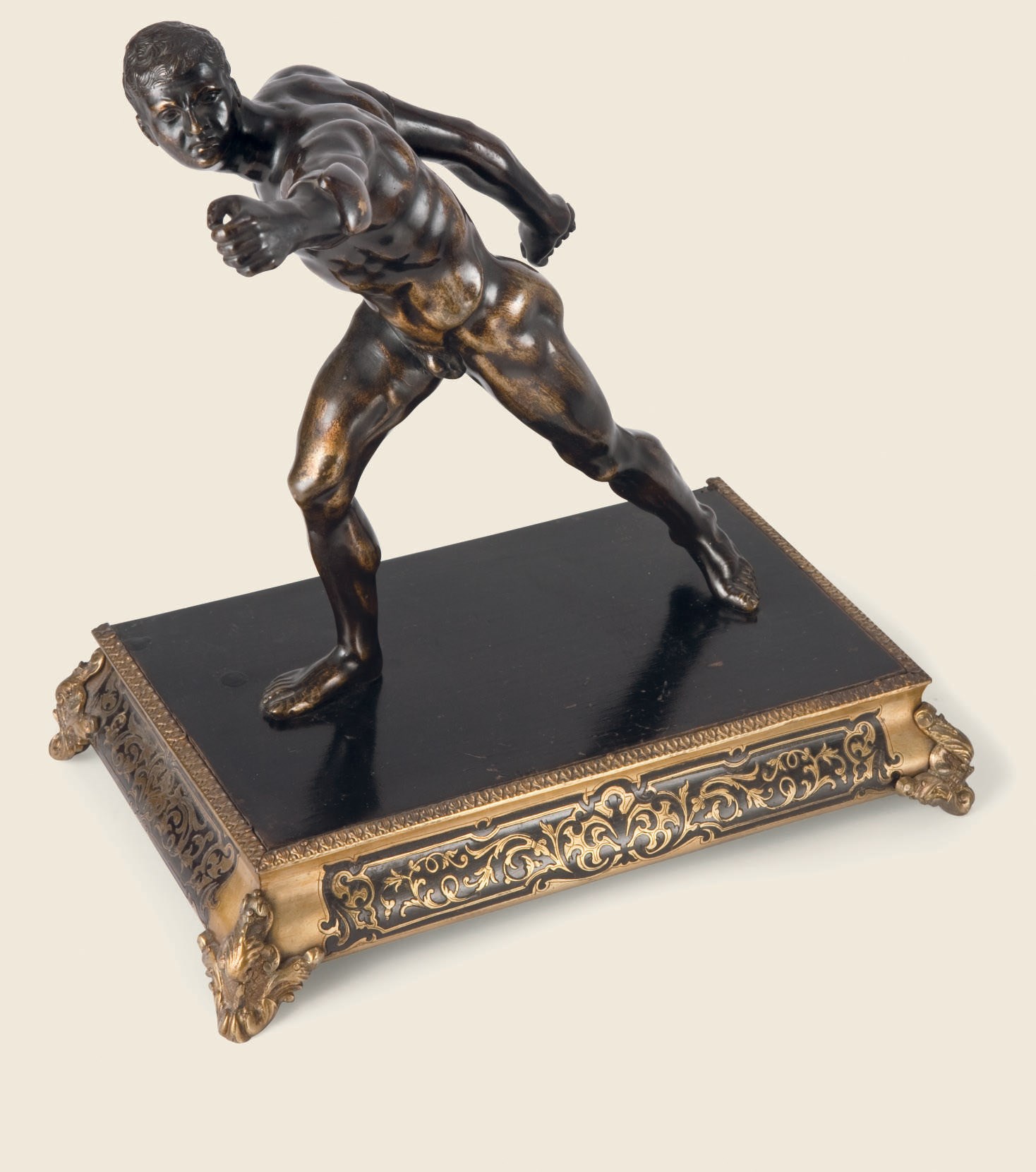 FIGURE EN BRONZE REPRESENTANT LE GLADIATEUR BORGHESE