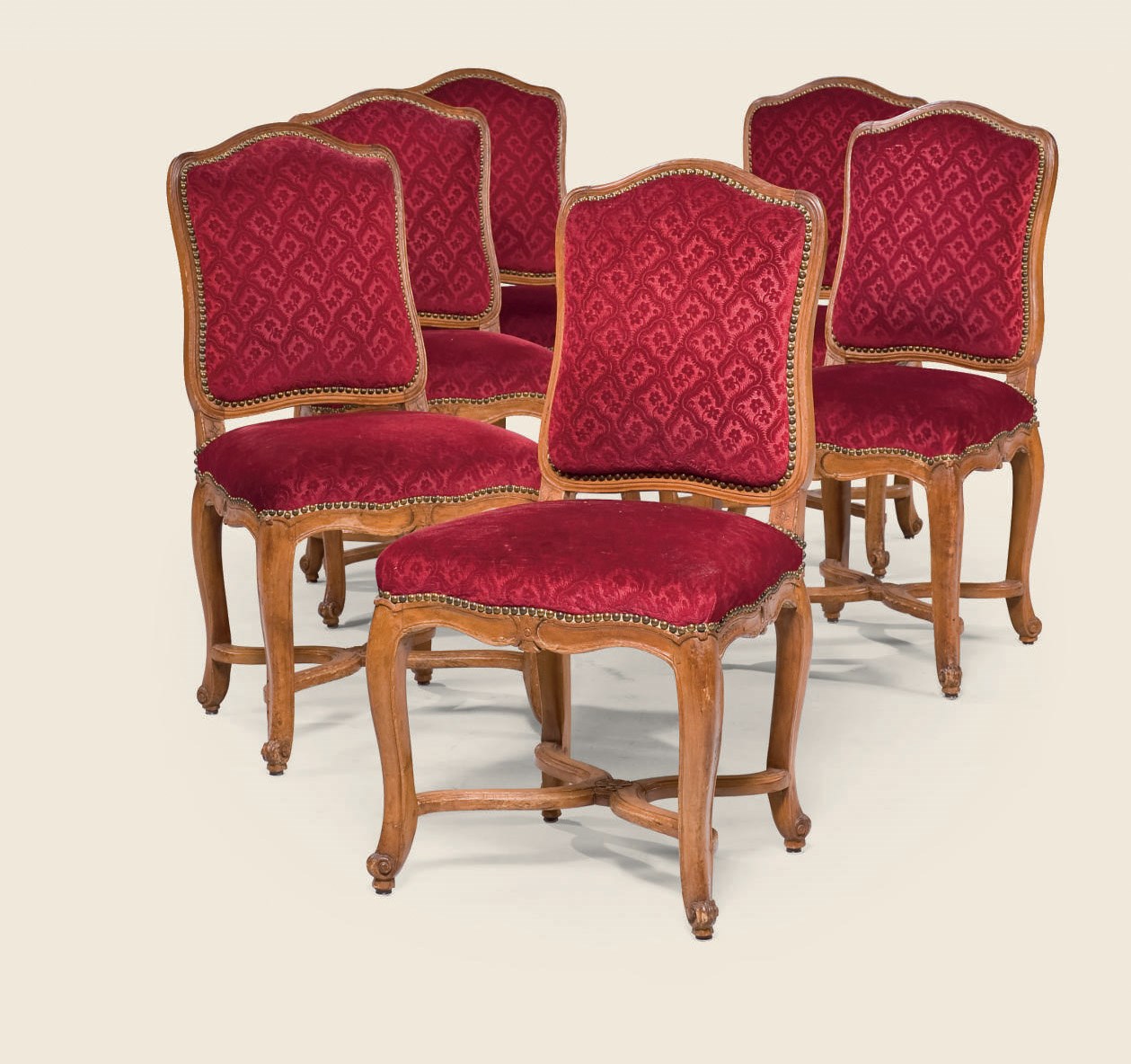 SUITE DE SIX CHAISES D'EPOQUE LOUIS XV