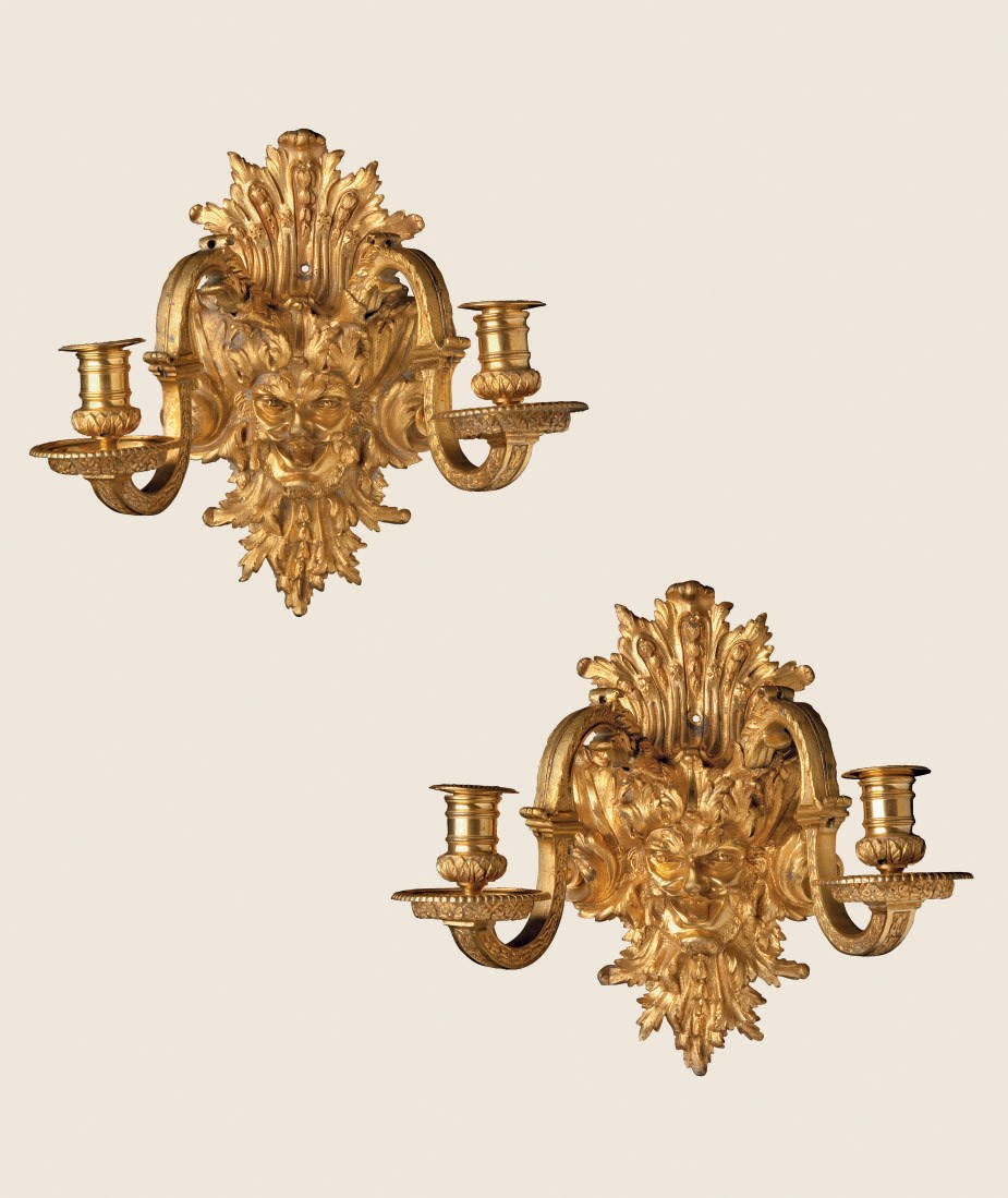 PAIRE D'APPLIQUES DE STYLE REGENCE