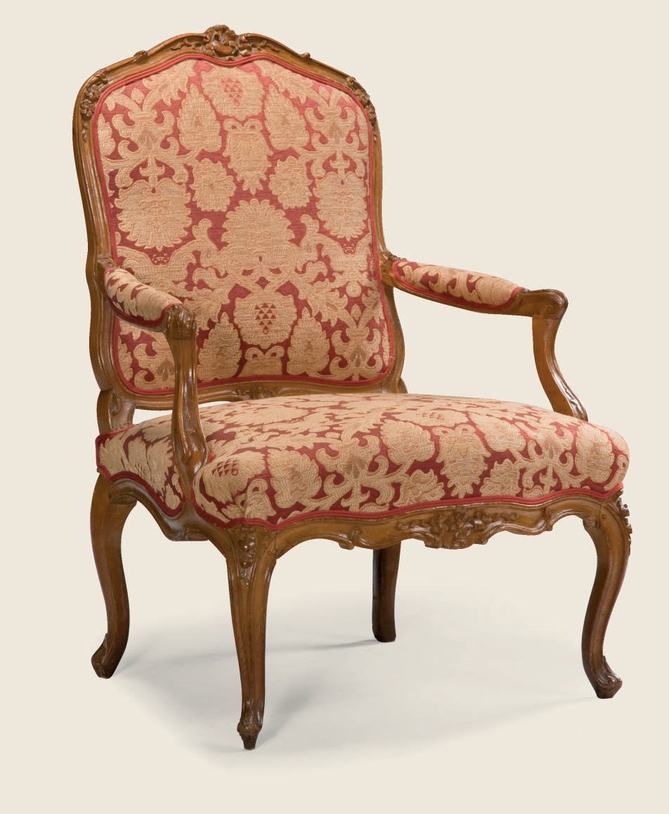 FAUTEUIL A LA REINE D'EPOQUE LOUIS XV