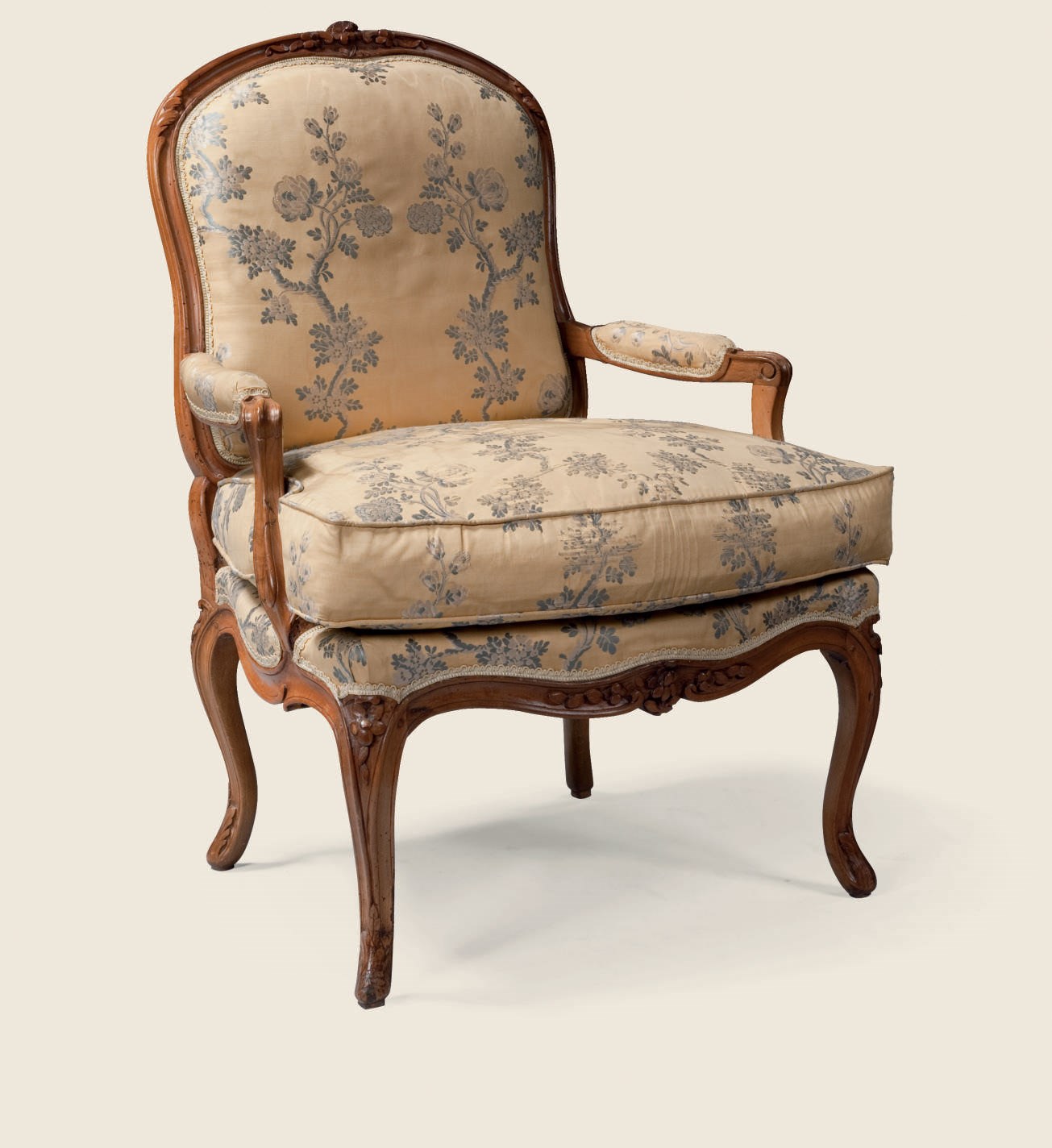 FAUTEUIL A LA REINE D'EPOQUE LOUIS XV