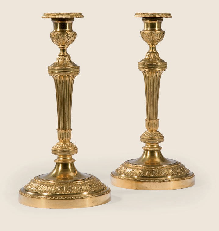 PAIRE DE FLAMBEAUX D'EPOQUE LOUIS XVI