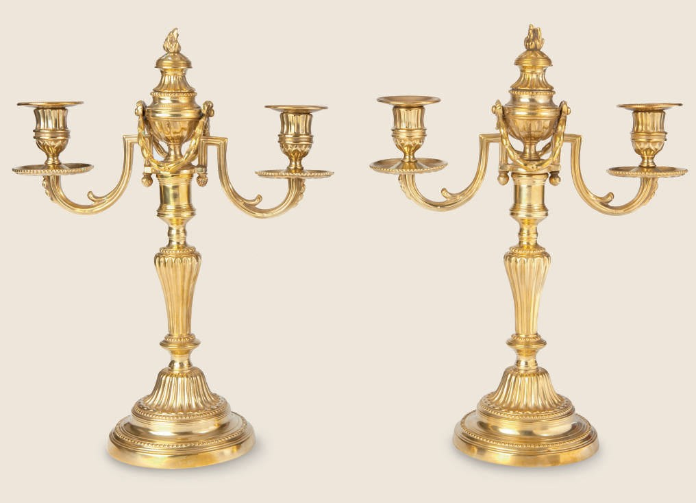 PAIRE DE CANDELABRES D'EPOQUE LOUIS-PHILIPPE