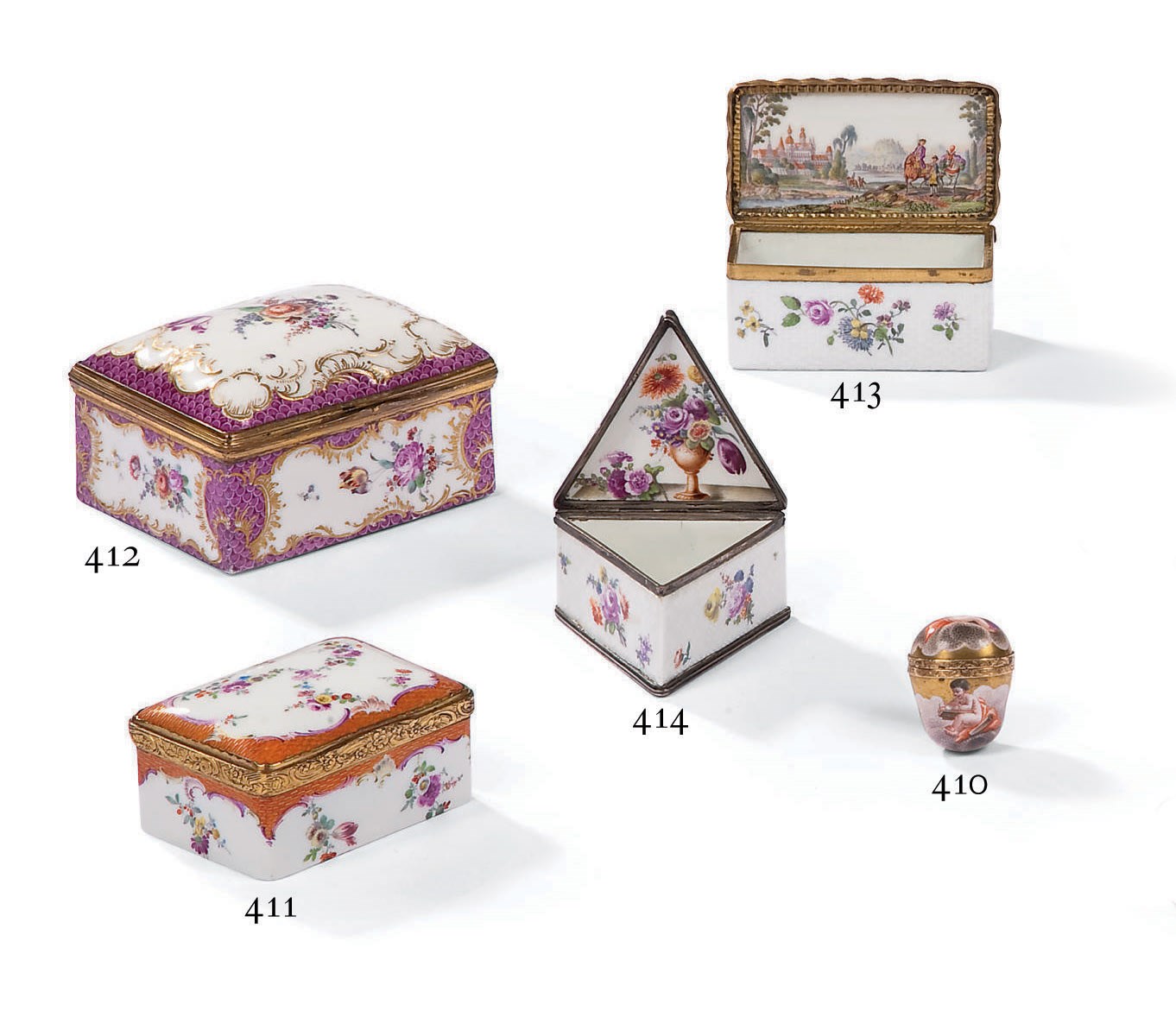 BOITE A PRISER ET SON COUVERCLE EN PORCELAINE DE MEISSEN A MONTURE EN ARGENT DU XVIIIEME SIECLE