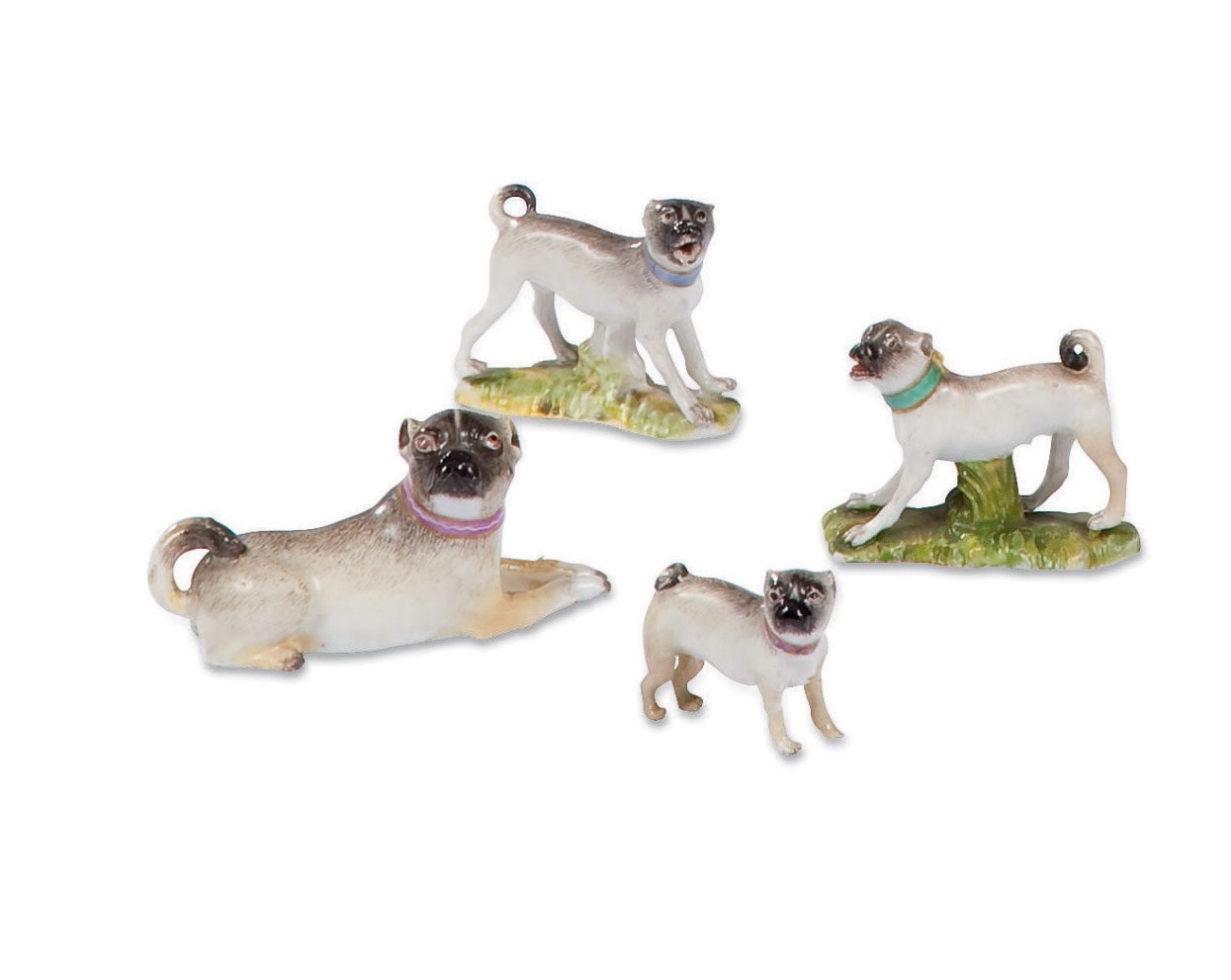 PAIRE DE STATUETTES MINIATURES EN PORCELAINE DE MEISSEN DU XVIIIEME SIECLE