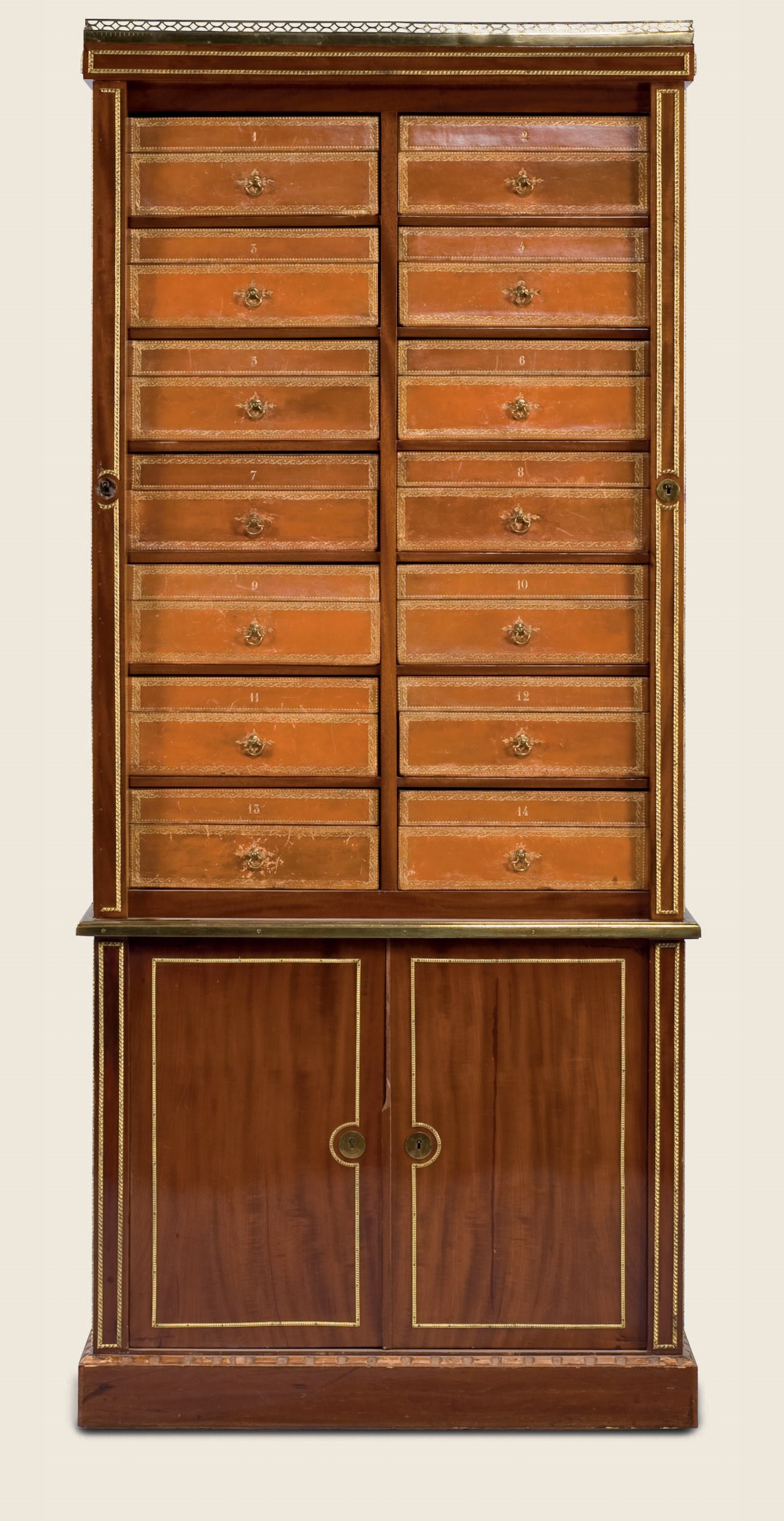 CARTONNIER DE STYLE LOUIS XVI