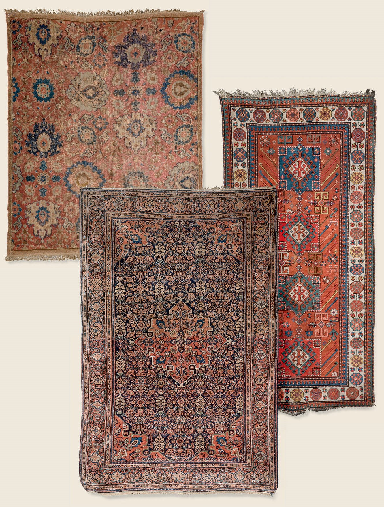 LOT DE CINQ TAPIS COMPRENANT: