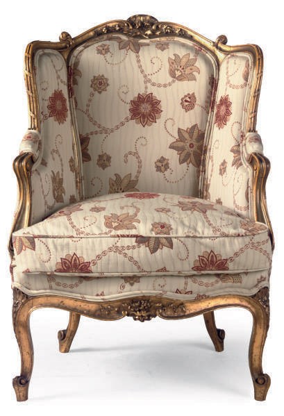 A CARVED GILTWOOD BERGERE