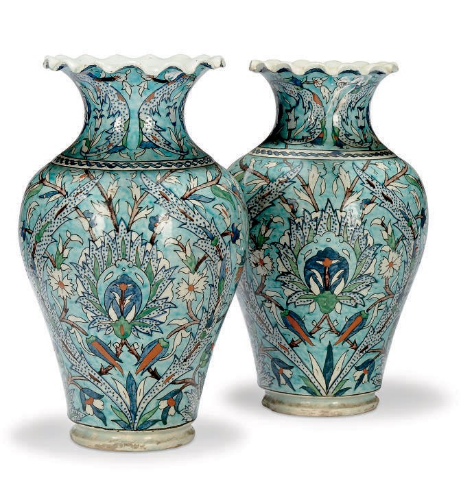 A PAIR OF KUTAHYA BALUSTER VASES