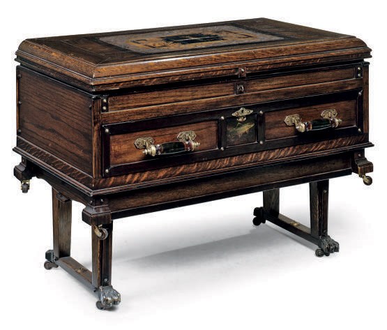 AN OAK GENTLEMAN'S FLY FISHING CHEST
