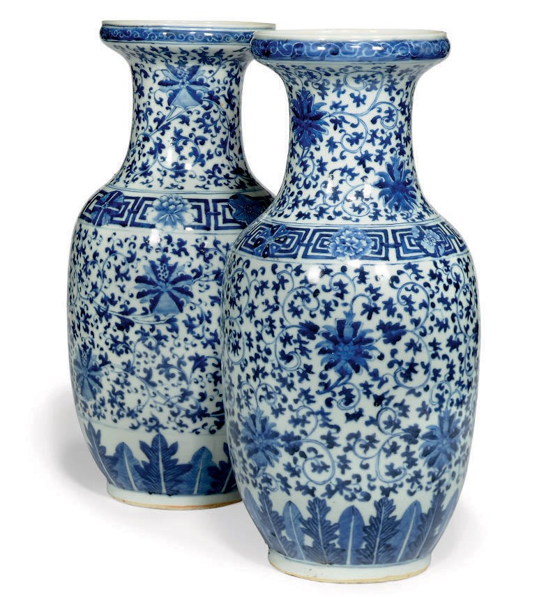 A PAIR OF CHINESE BLUE AND WHITE BALUSTER VASES