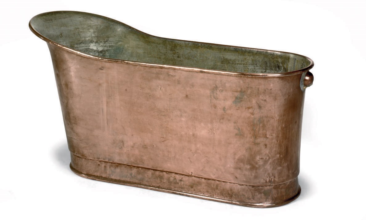 A FRENCH COPPER BATH
