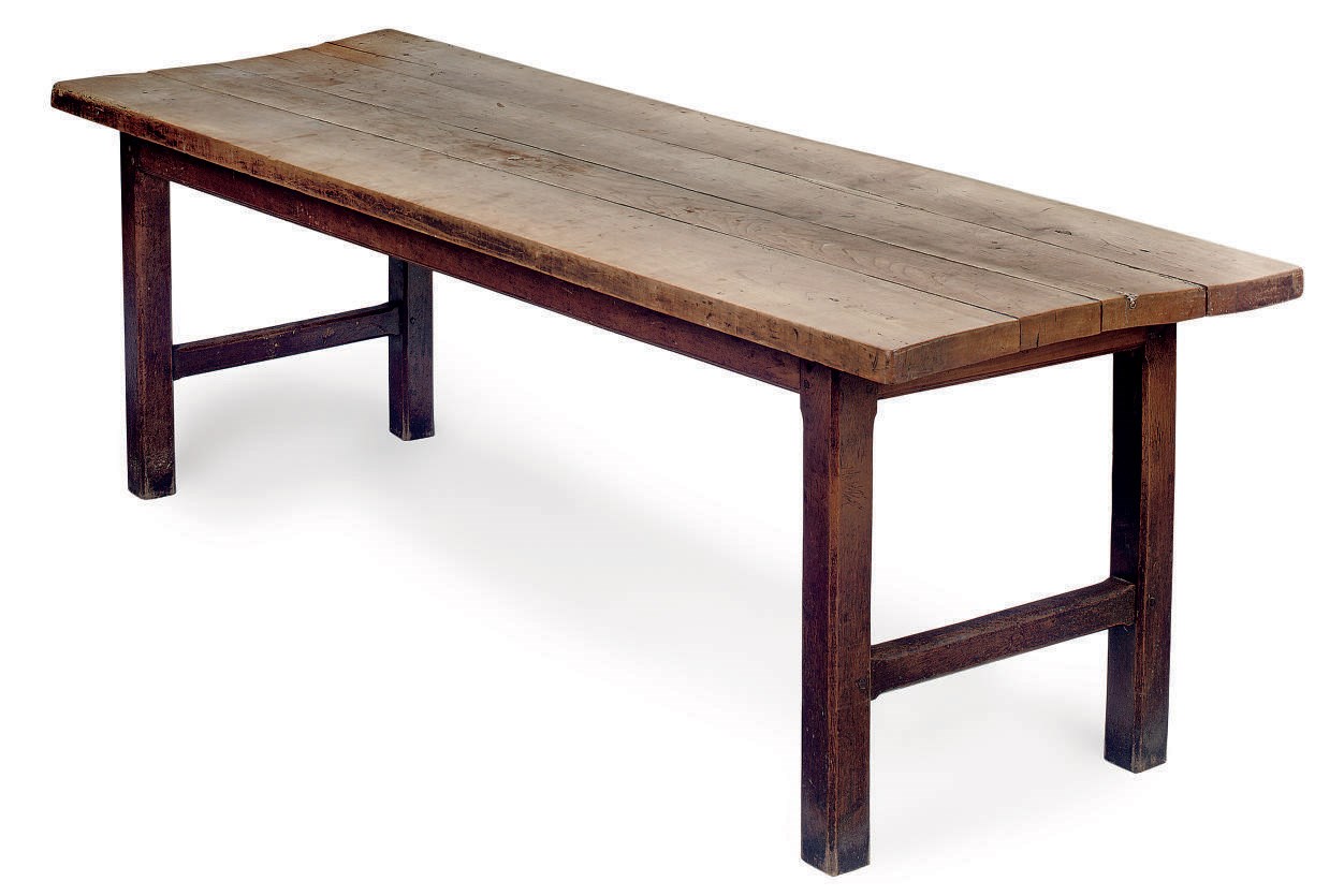 AN OAK AND SYCAMORE FARMHOUSE TABLE
