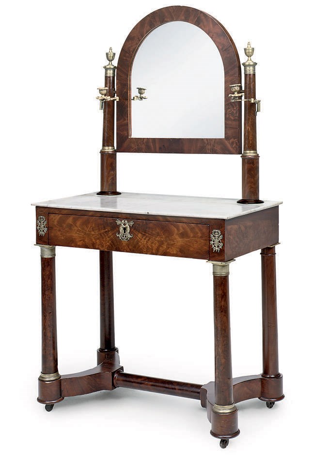 A RESTAURATION GILT-METAL MOUNTED MAHOGANY DRESSING TABLE