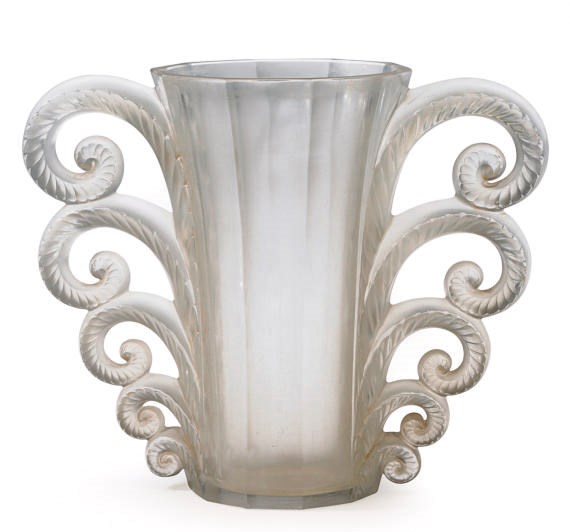 A FRENCH GLASS VASE WITH SCROLL HANDLES,
