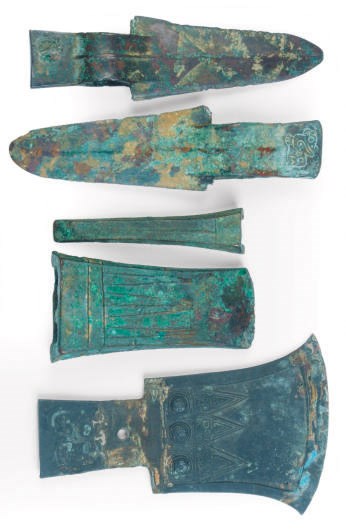 FIVE CHINESE BRONZE IMPLEMENTS,