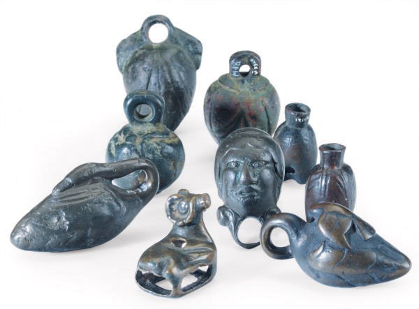 FIVE CHINESE BRONZE WEIGHTS AND THREE ORNAMENTS,